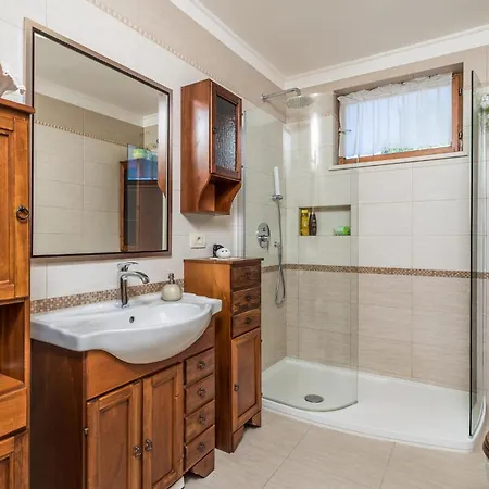 Beautiful In With House Sea View